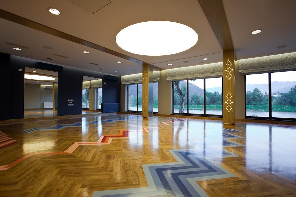 Hotel Piwniczna Spa&Conference Екстериор снимка